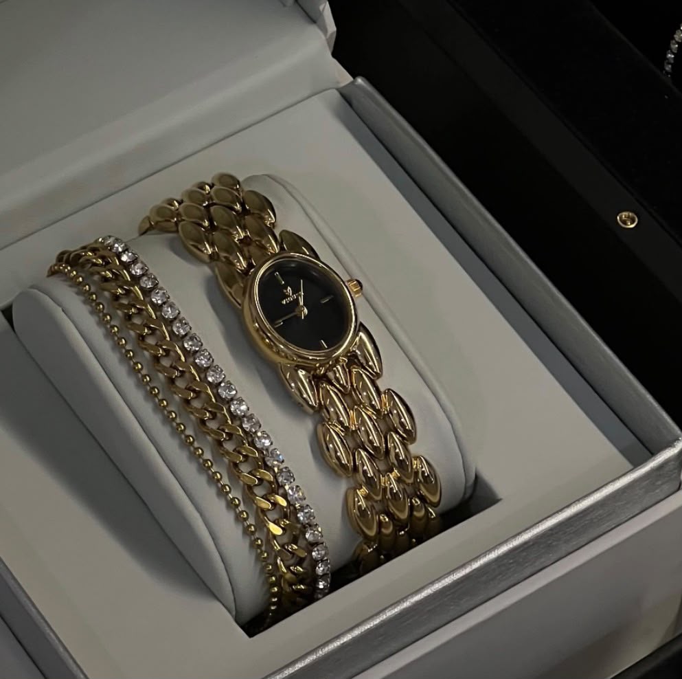 Nux watch stack