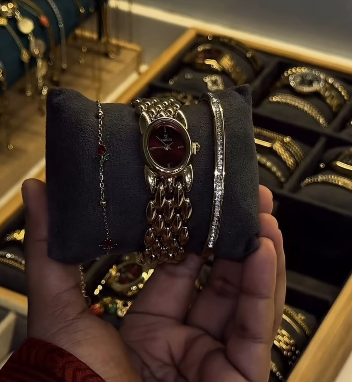 Vox watch stack