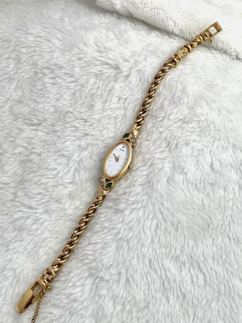Vintage Seiko oval rope bracelet watch