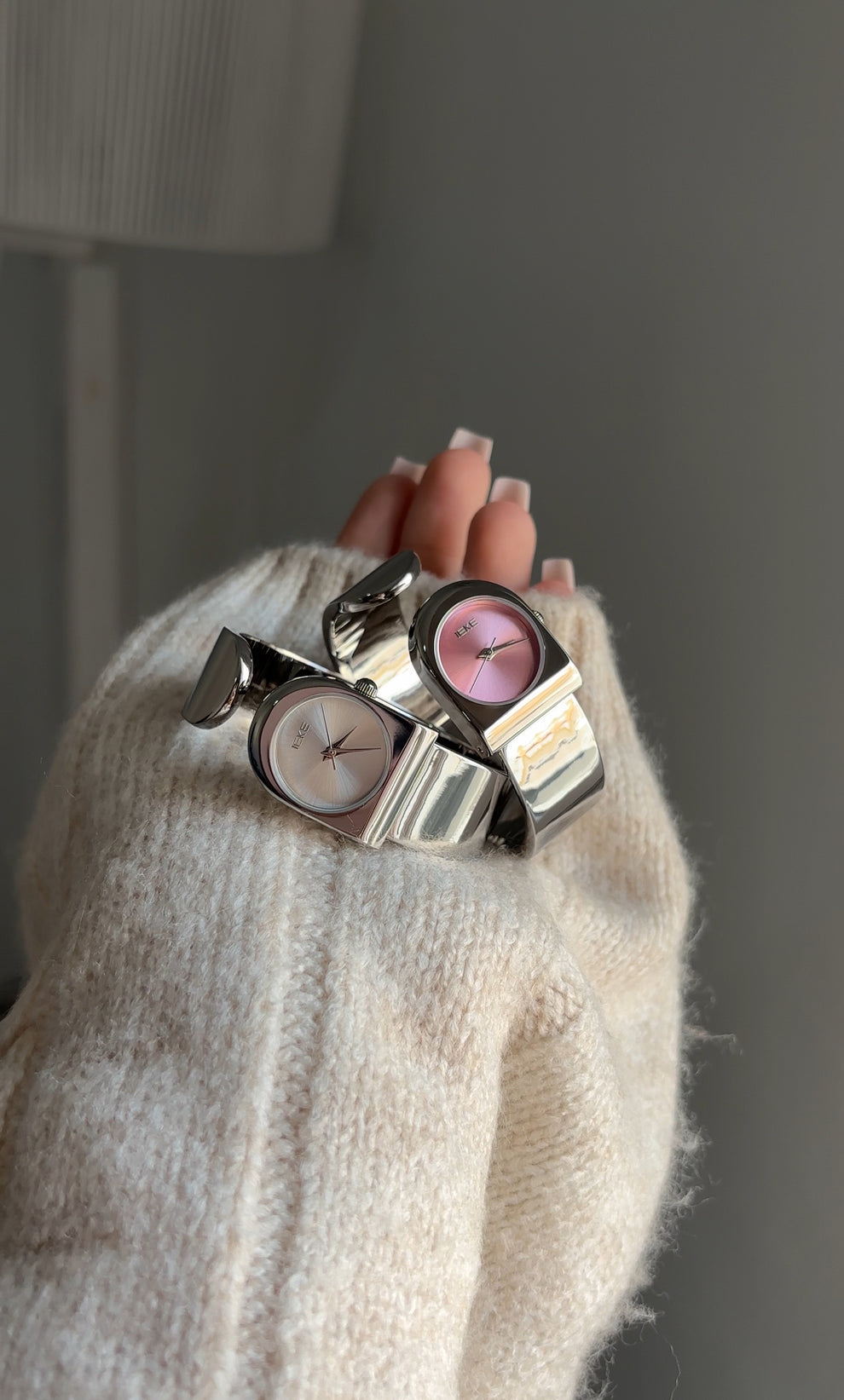IEKE bracelet watch