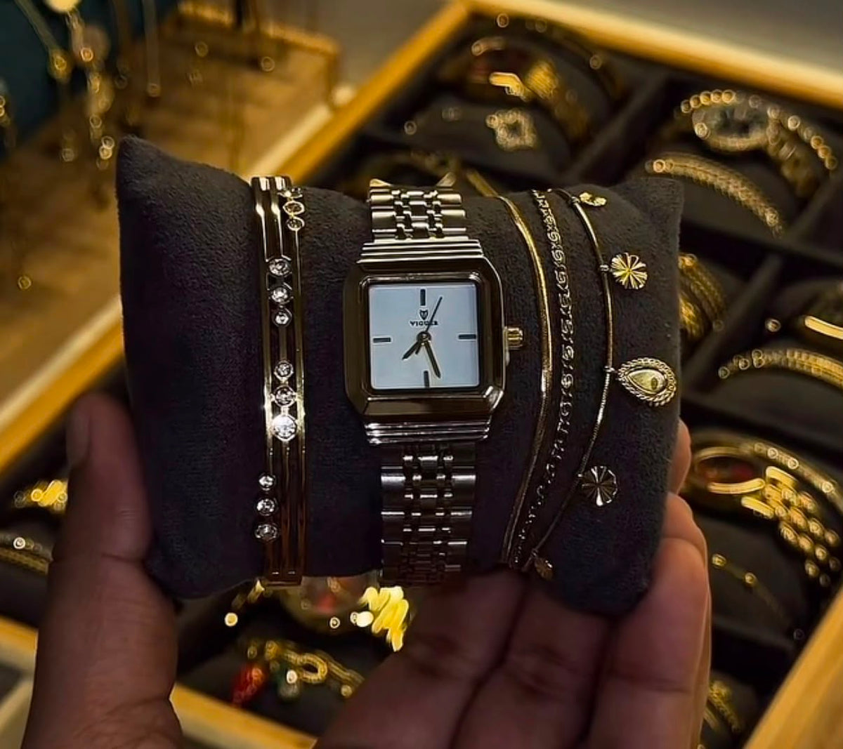 Vero watch stack