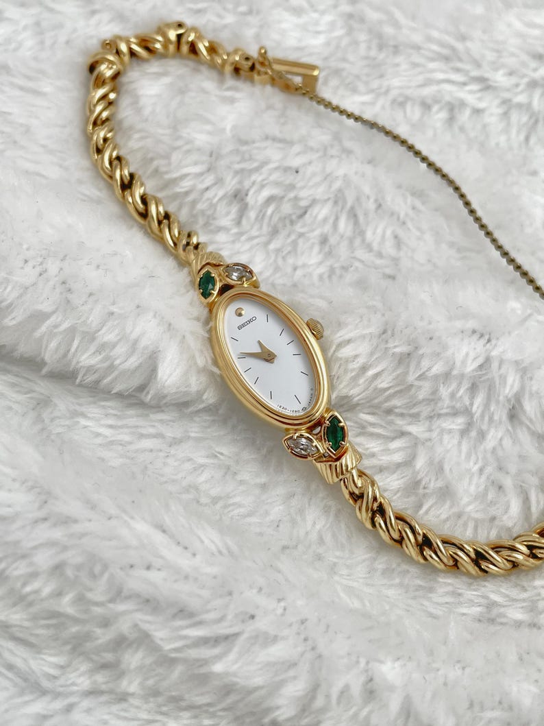 Vintage Seiko oval rope bracelet watch